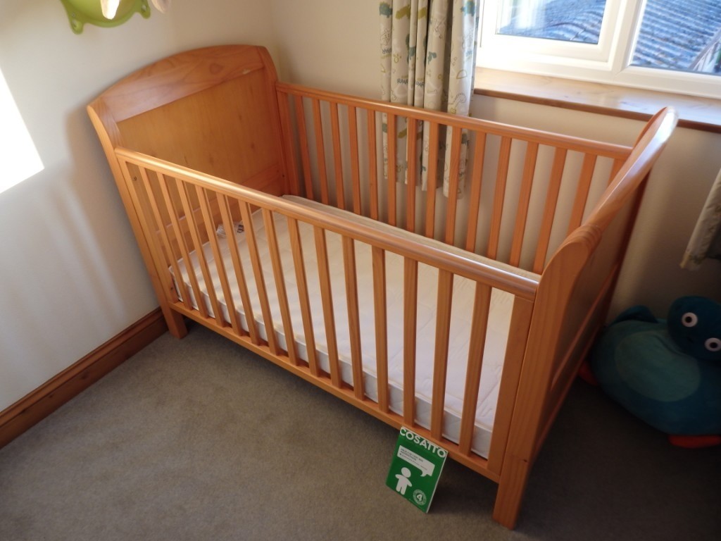 cosatto arlo cot bed